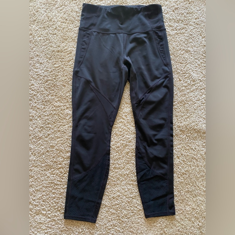 Athleta leggings size medium